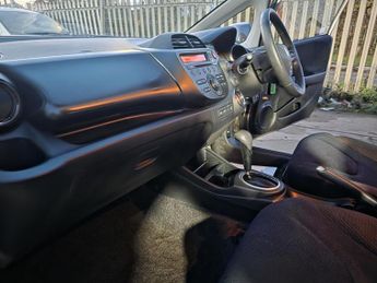 Honda Jazz 1.4 i-VTEC ES Plus CVT Euro 5 5dr