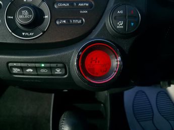 Honda Jazz 1.4 i-VTEC ES Plus CVT Euro 5 5dr