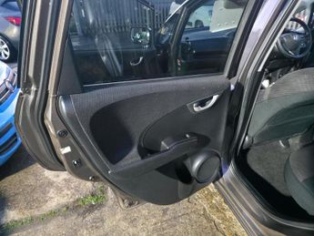 Honda Jazz 1.4 i-VTEC ES Plus CVT Euro 5 5dr