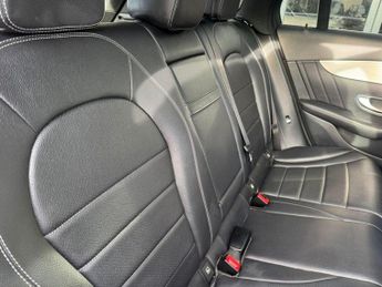MERCEDES-BENZ GLC 2.1 GLC220d AMG Line (Premium) SUV 5dr Diesel G-Tronic 4MATIC Eu
