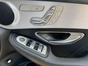 MERCEDES-BENZ GLC 2.1 GLC220d AMG Line (Premium) SUV 5dr Diesel G-Tronic 4MATIC Eu