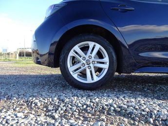 Toyota Corolla 1.8 VVT-h Icon CVT Euro 6 (s/s) 5dr