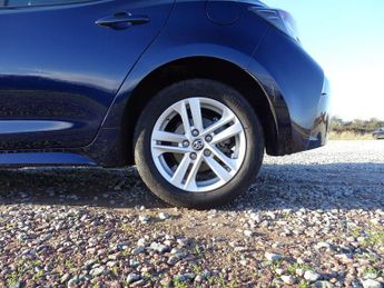 Toyota Corolla 1.8 VVT-h Icon CVT Euro 6 (s/s) 5dr