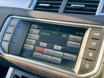 Land Rover Range Rover Evoque 2.0 TD4 HSE Dynamic Auto 4WD Euro 6 (s/s) 5dr