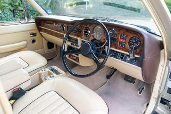 Rolls-Royce Silver Spirit 6.8 4dr