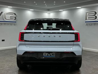 Volvo EX30 Twin Performance 69kWh Plus Auto AWD 5dr