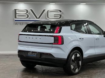 Volvo EX30 Twin Performance 69kWh Plus Auto AWD 5dr