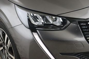 Peugeot 208 1.2 PureTech Allure Premium EAT Euro 6 (s/s) 5dr