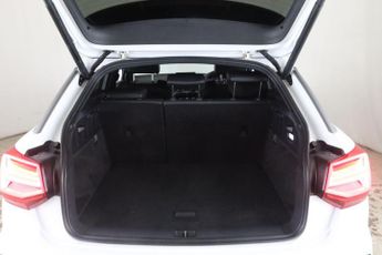 Audi Q2 1.5 TFSI CoD 35 S line S Tronic Euro 6 (s/s) 5dr