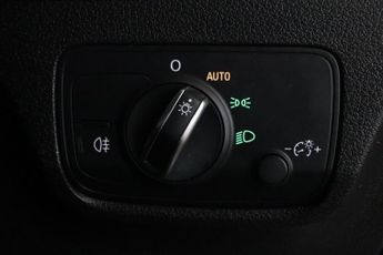 Audi Q2 1.5 TFSI CoD 35 S line S Tronic Euro 6 (s/s) 5dr