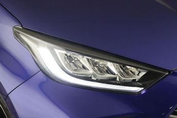 Toyota Yaris 1.5 VVT-h Design E-CVT Euro 6 (s/s) 5dr