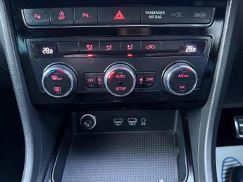 SEAT Ateca 1.5 TSI EVO FR DSG Euro 6 (s/s) 5dr