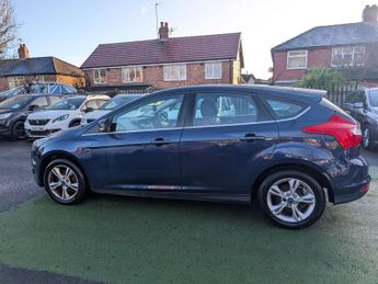 Ford Focus 1.6 Zetec Euro 5 5dr