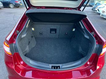 Ford Mondeo 2.0T EcoBoost Titanium Hatchback 5dr Petrol Auto Euro 6 (s/s) (2