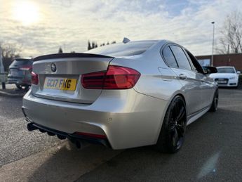 BMW 3 Series 3.0 330d M Sport Auto Euro 6 (s/s) 4dr