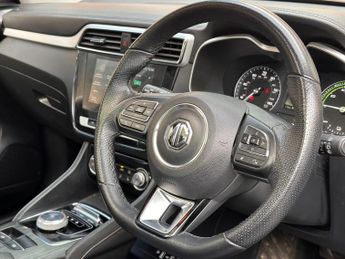 MG MG ZS 44.5kWh Exclusive Auto 5dr