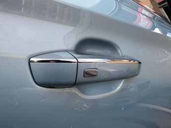 MG MG ZS 44.5kWh Exclusive Auto 5dr