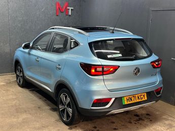 MG MG ZS 44.5kWh Exclusive Auto 5dr