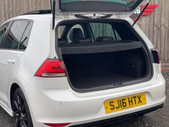 Volkswagen Golf 1.4 TSI BlueMotion Tech ACT R-Line Edition DSG Euro 6 (s/s) 5dr