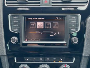 Volkswagen Golf 1.4 TSI BlueMotion Tech ACT R-Line Edition DSG Euro 6 (s/s) 5dr