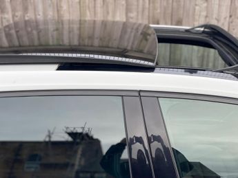 Volkswagen Golf 1.4 TSI BlueMotion Tech ACT R-Line Edition DSG Euro 6 (s/s) 5dr