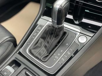 Volkswagen Golf 1.4 TSI BlueMotion Tech ACT R-Line Edition DSG Euro 6 (s/s) 5dr