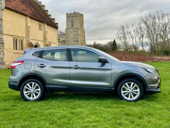Nissan Qashqai 1.2 DIG-T Acenta XTRON 2WD Euro 6 (s/s) 5dr
