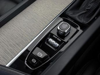 Volvo XC60 2.0 D4 Inscription Auto AWD Euro 6 (s/s) 5dr