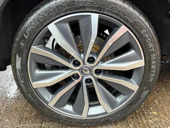 Renault Kadjar 1.5 dCi Signature S Nav SUV 5dr Diesel EDC Euro 6 (s/s) (110 ps)