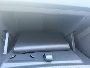 Vauxhall Corsa 1.4i 16v Exclusiv Hatchback 5dr Petrol Automatic (138 g/km, 99 b