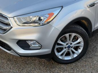 Ford Kuga 1.5T EcoBoost Titanium Auto AWD Euro 6 (s/s) 5dr