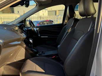 Ford Kuga 1.5T EcoBoost Titanium Auto AWD Euro 6 (s/s) 5dr