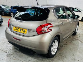 Peugeot 208 1.4 e-HDi Active EGC Euro 5 (s/s) 5dr