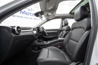 MG MG ZS 44.5kWh Exclusive Auto 5dr