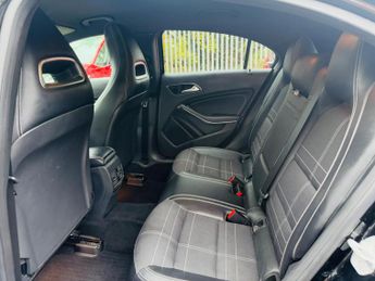 Mercedes-Benz A Class 1.6 A180 Sport Hatchback 5dr Petrol 7G-DCT Euro 6 (s/s) (122 ps)