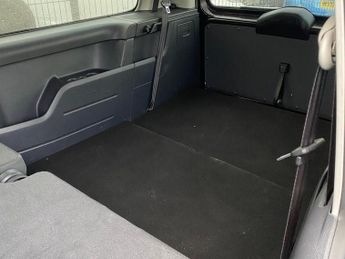 Volkswagen Caddy Maxi Life 1.6 TDI CR DSG Euro 5 5dr