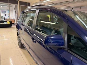 Vauxhall Zafira 1.6 16V Exclusiv Euro 5 5dr