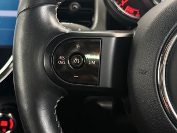 MINI Convertible 1.5 Cooper Exclusive Steptronic Euro 6 (s/s) 2dr