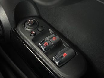 MINI Convertible 1.5 Cooper Exclusive Steptronic Euro 6 (s/s) 2dr