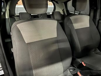 Renault Clio 1.2 I-Music Euro 5 3dr