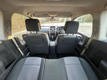 Renault Megane 2.0 VVT GT 3dr