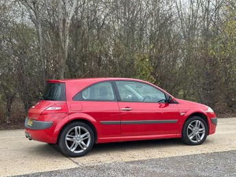 Renault Megane 2.0 VVT GT 3dr