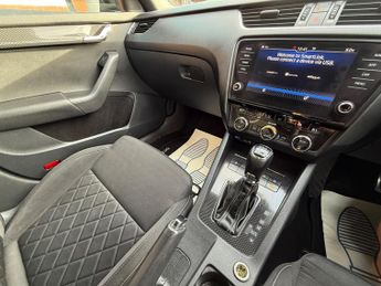 Skoda Octavia 2.0 TDI vRS DSG 4WD Euro 6 (s/s) 5dr