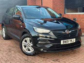 Vauxhall Grandland 1.2 Turbo SE Euro 6 (s/s) 5dr