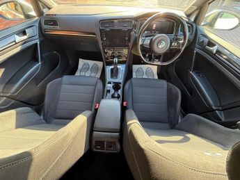 Volkswagen Golf 2.0 TSI R DSG 4Motion Euro 6 (s/s) 5dr