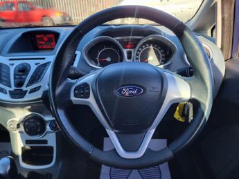 Ford Fiesta 1.4 Zetec 5dr