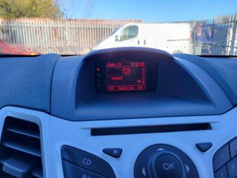 Ford Fiesta 1.4 Zetec 5dr