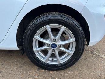 Ford Fiesta 1.0T EcoBoost Zetec Auto Euro 6 (s/s) 5dr