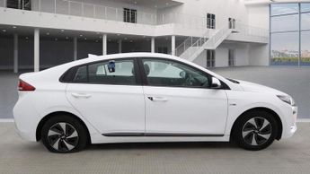 Hyundai IONIQ 1.6 h-GDi GPF SE Hatchback 5dr Petrol Hybrid DCT Euro 6 (s/s) (1