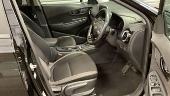 Hyundai KONA 1.6 h-GDi Premium SUV 5dr Petrol Hybrid DCT Euro 6 (s/s) (141 ps